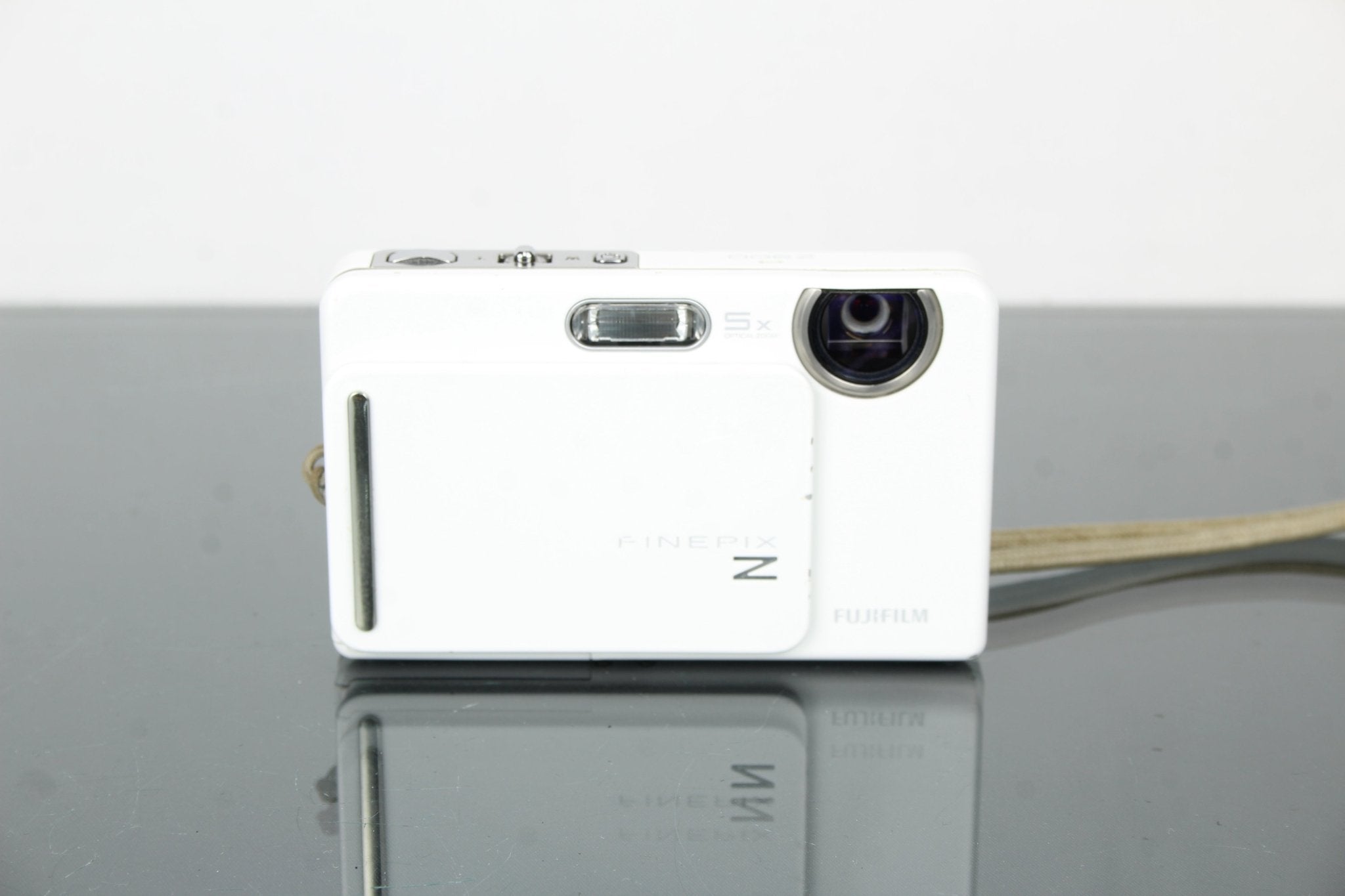 Fujifilm FinePix Z300 Review and Creative Reuse in 2025 – Dutch|Thrift