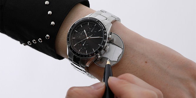 DEATH NOTE』との初コラボ！作品の世界観を詰め込んだアイテムが登場