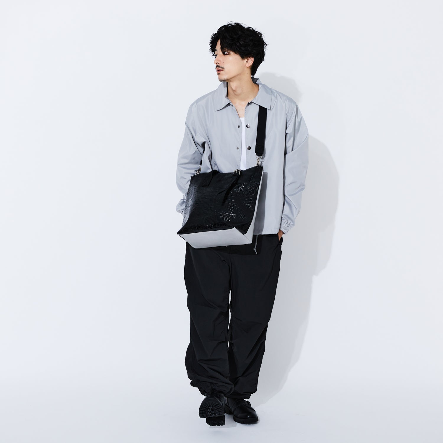 桐生一馬 モデル トートバッグ 龍が如く 龍が如く | SuperGroupies