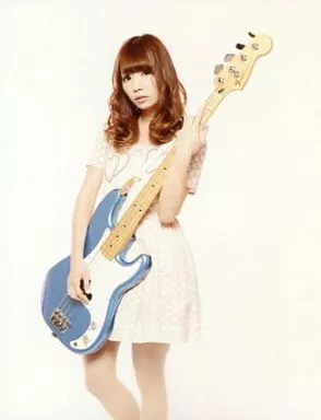 【詳細】山内あいな  Silent Siren コラボワンピース SILENT SIREN山内あいながゲストベーシスト、輪廻が新曲「責任パフェ