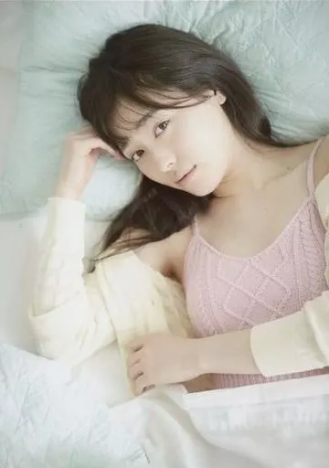 福原遥写真集 はるかかなた パンパカパーン♪発表しま〜す！！ 福原遥・写真集「はるかかなた