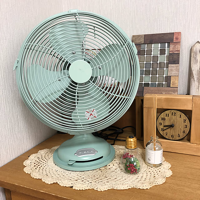 ドウシシャ 扇風機 卓上 レトロ おしゃれ 卓上扇風機 アロマ 首振り