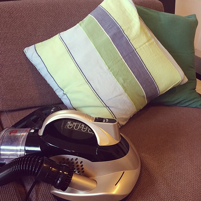 アトケア サイクロン式 UV布団クリーナー EP880H シャンパンゴールド