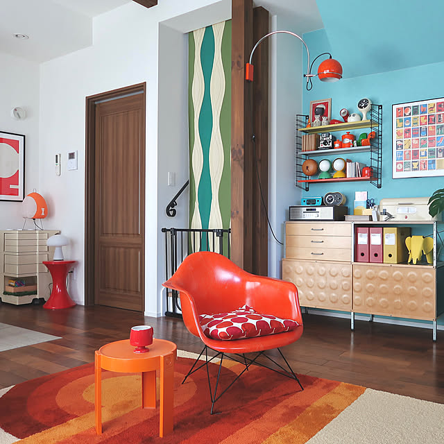 海外風インテリア/スペースエイジデザイン/イームズ/ミッド