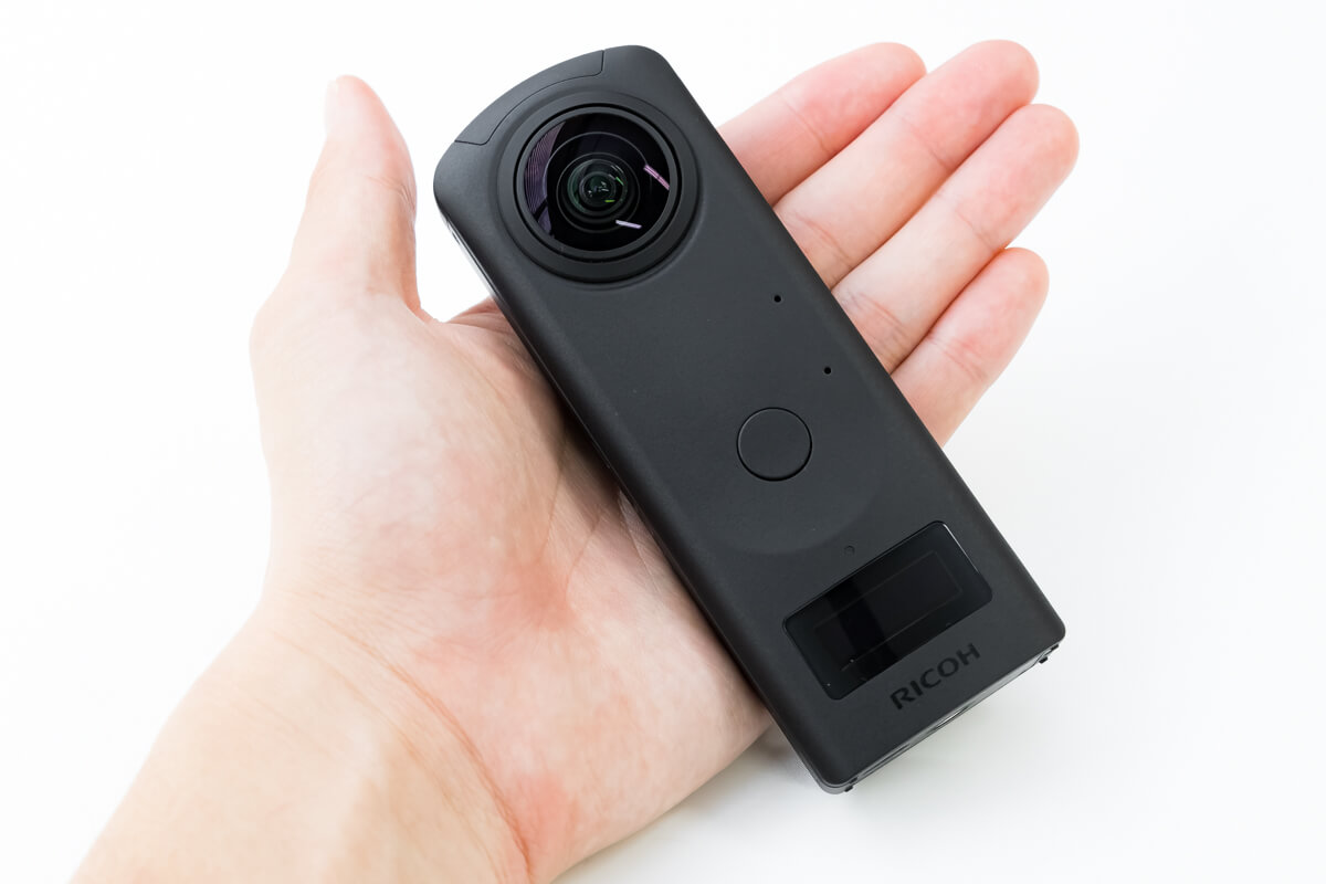 RICOH THETA Z1実写レビュー。最新フラッグシップの画質、性能、価格を