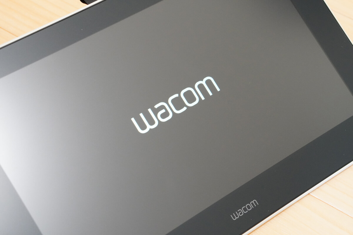 Wacomのペンタブ「Intuos Pro」を使ってお絵描きレビュー！Intuosとの