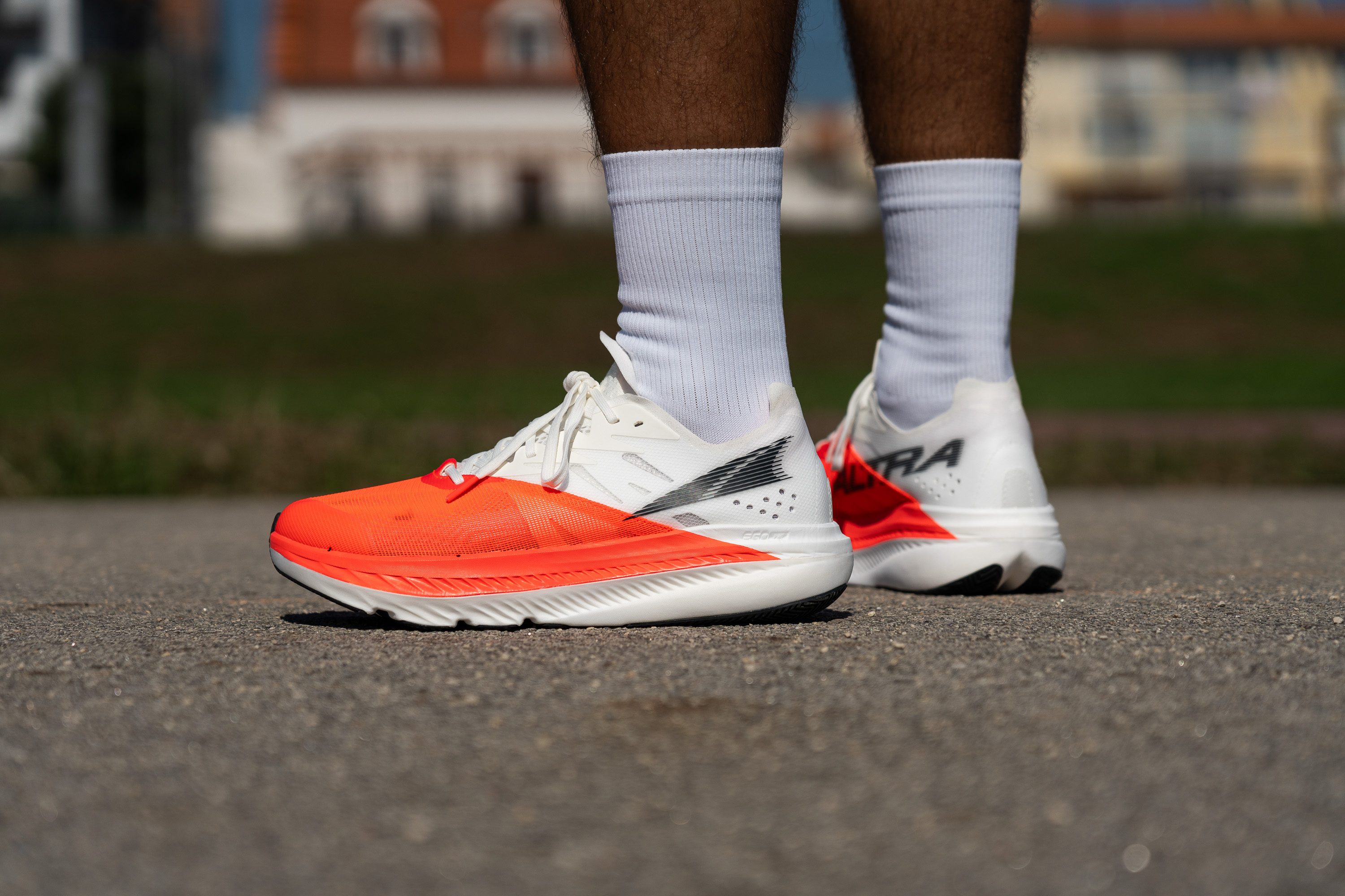 Cut in half: Altra Vanish Carbon 2 Review | RunRepeat