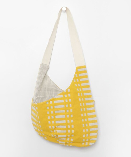 Johanna Gullichsen（ヨハンナグリクセン）の「JOHANNA GULLICHSEN