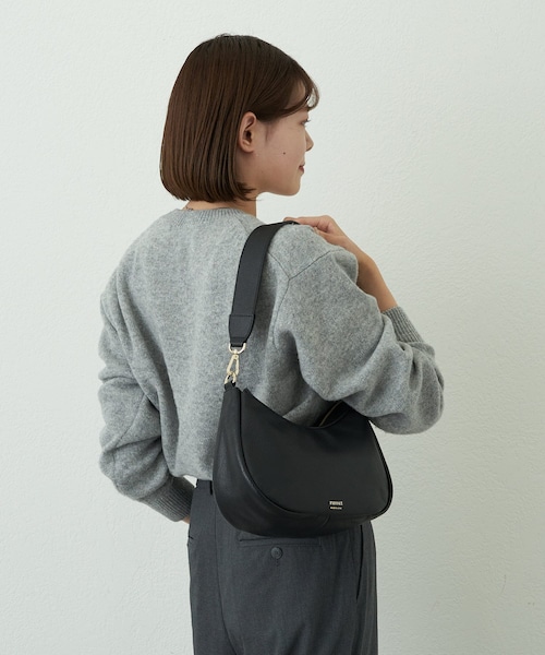 russet（ラシット）の「【WEB限定】ハーフムーンワンショルダーバッグ