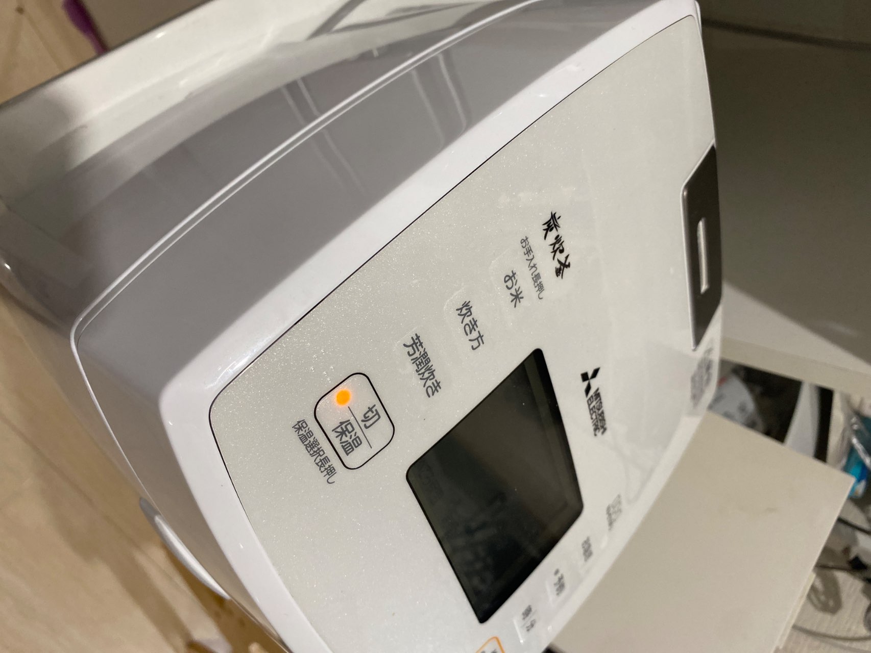 IHジャー炊飯器（5.5合炊き） ピュアホワイト | 三菱 | NJ-E10FJ-W