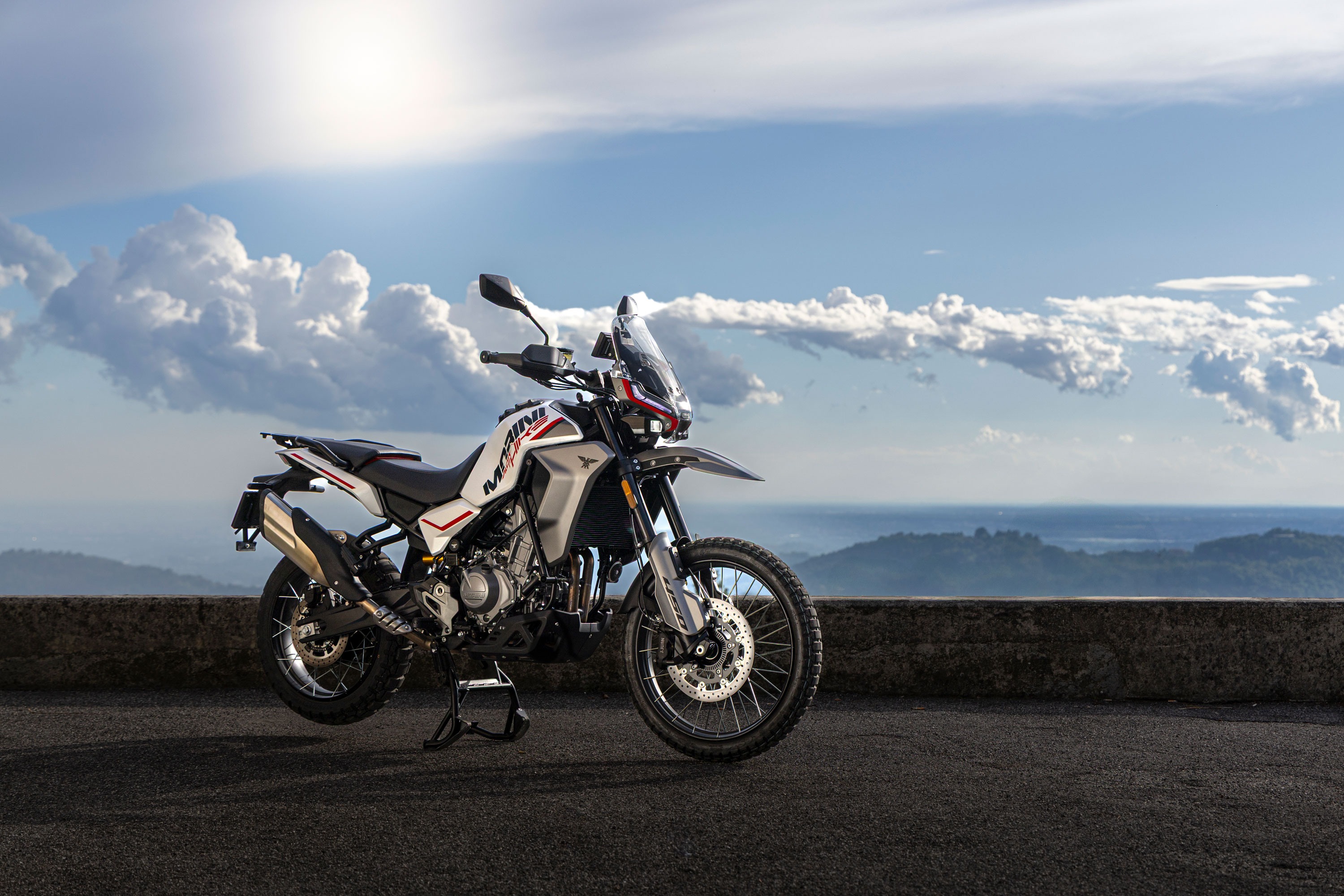 Kawasaki announce race only carbon fibre ZX-25R | Visordown