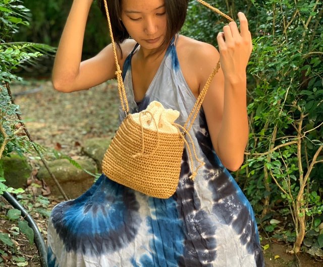 台湾 ラフィア調巾着バッグ / ショルダーバッグ / ハンドメイド