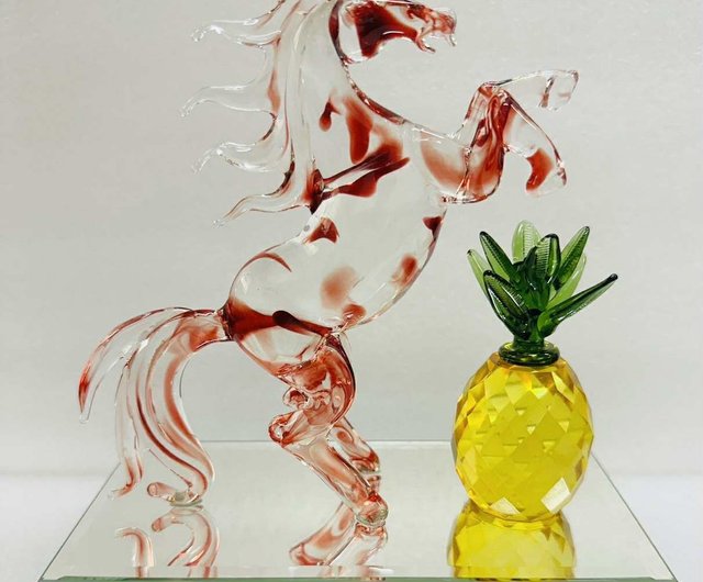 台湾 瑠璃 干支 馬 クリスタルガラス 午年 すぐ稼ぐ すぐにお金持ち 新