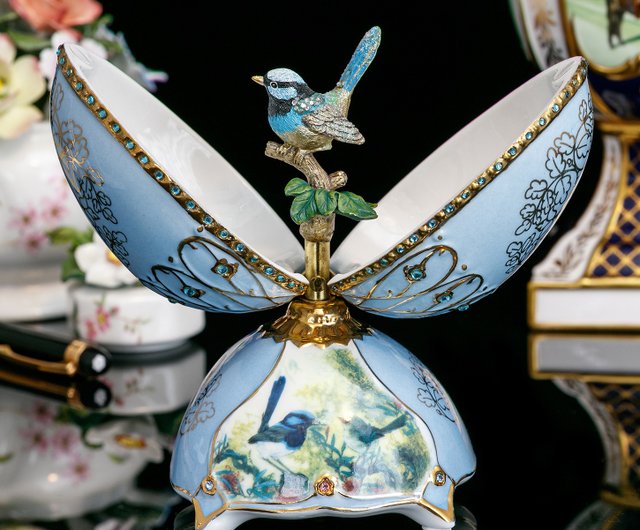 台湾 アメリカ Bradford ロシアの皇帝エッグ 鳥のさえずりと花の香り