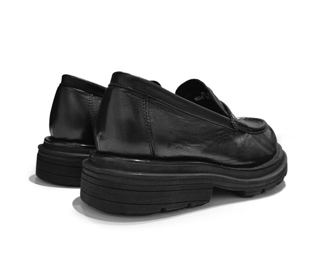 台湾 本革クラシック厚底ローファー - 156-22 dandy - Pinkoi