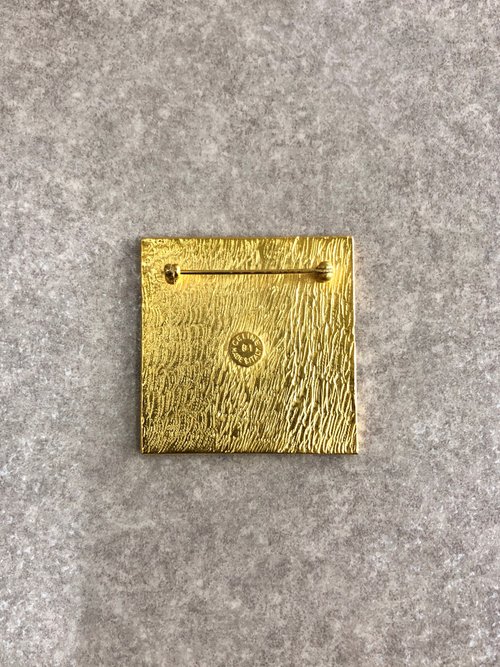 送料無料】【 日本直送 名牌中古包 】CELINE セリーヌ ブローチ