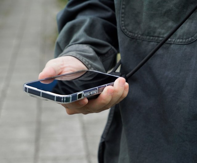 台湾 The Dual 首掛けストラップ二刀流 | スマホストラップ × IDカード