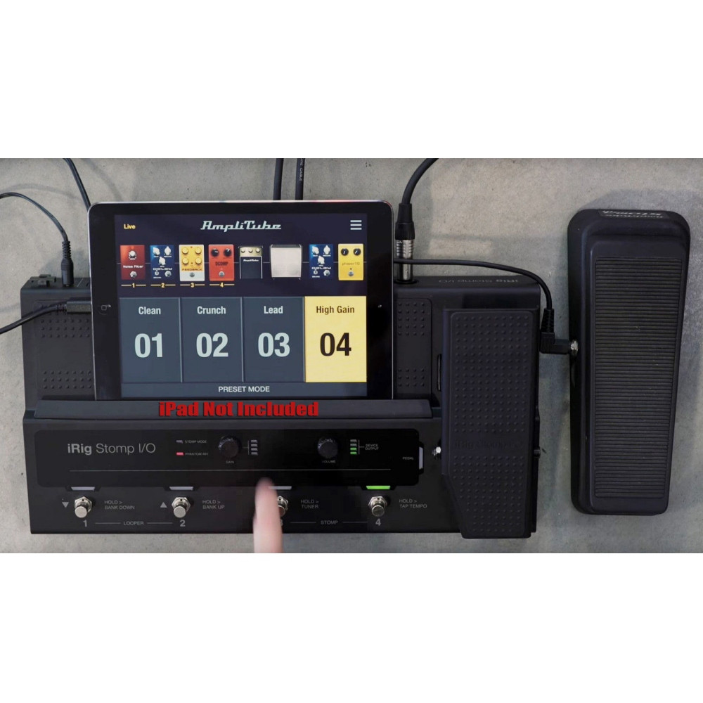 IK MULTIMEDIA iRig Stomp I/O Guitar USB Midi Pedalboard Controller