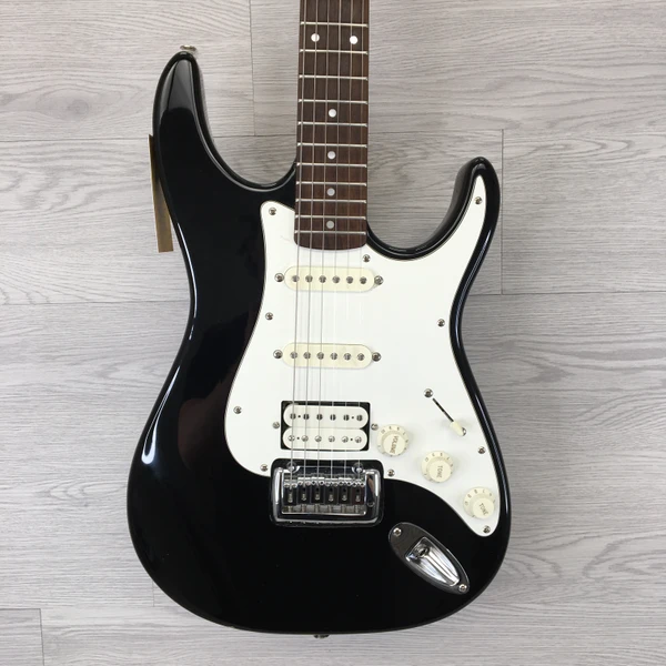 Used Yamaha EG 112 Electric Guitar Black 6-String