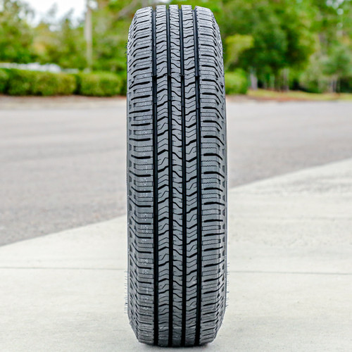 Venom Power Covert Grip H/T 275/60R20 115T