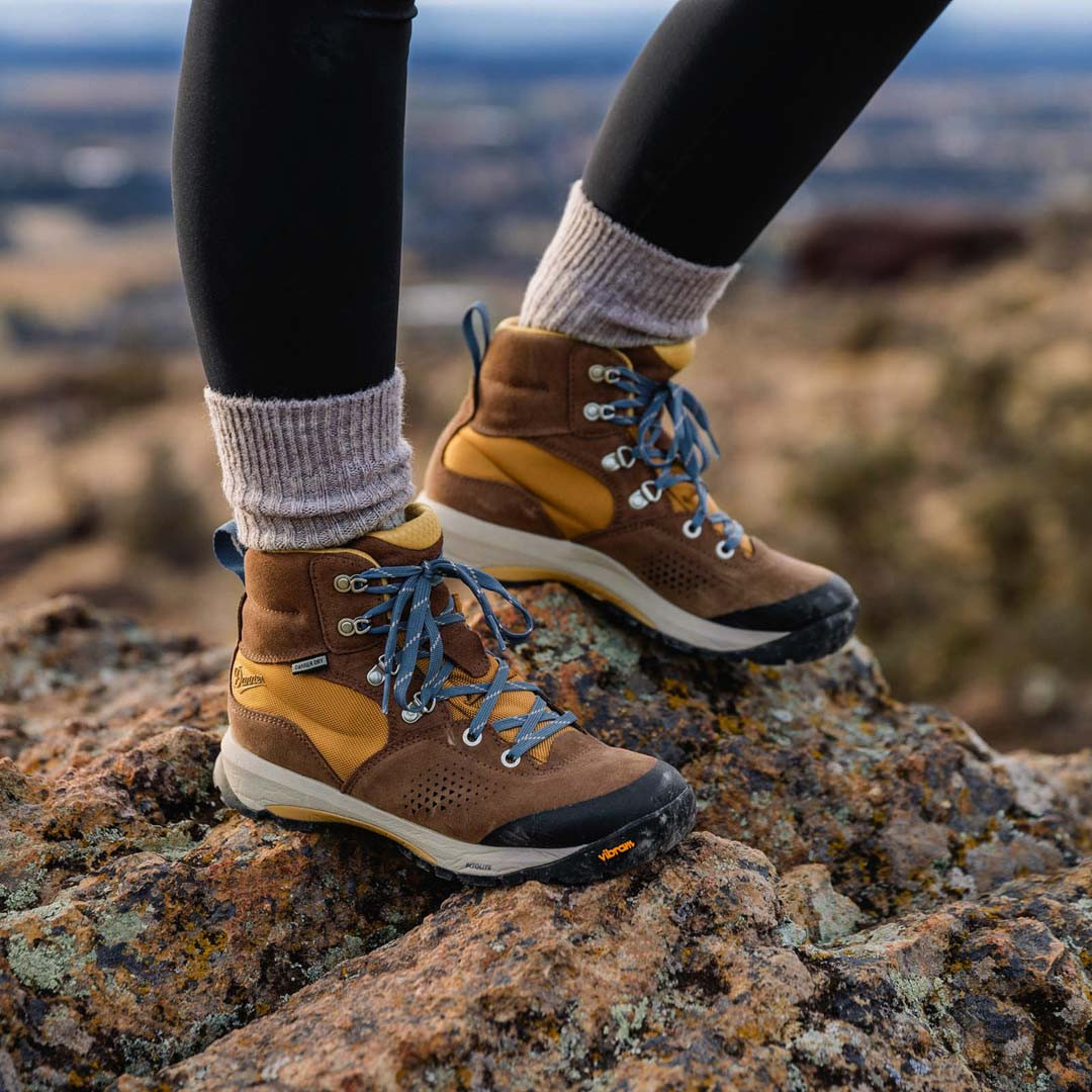 Danner Women's Inquire Mid Boots | TYLER'S