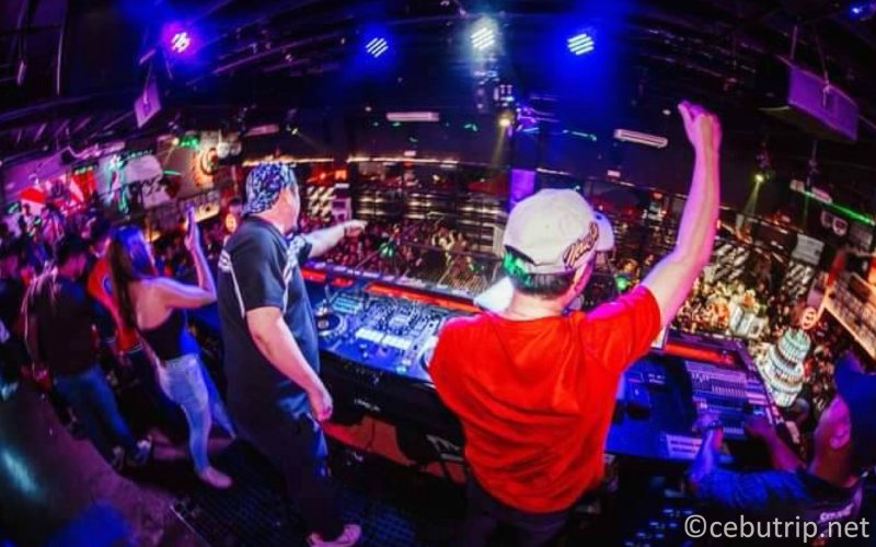 セブ島の夜遊びスポット！人気おすすめナイトクラブ4選！ :: セブ