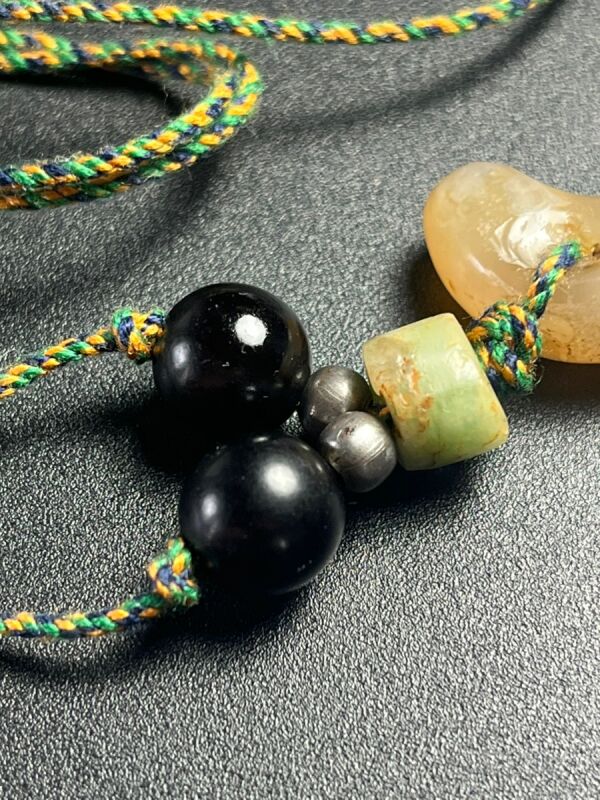 古墳時代 水晶棗玉（なつめたま） 古墳時代 水晶棗玉（なつめたま