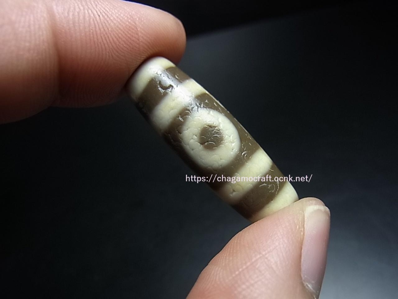 ジービーズ(dzi mig sum pa）チベット三眼天珠（3アイジー