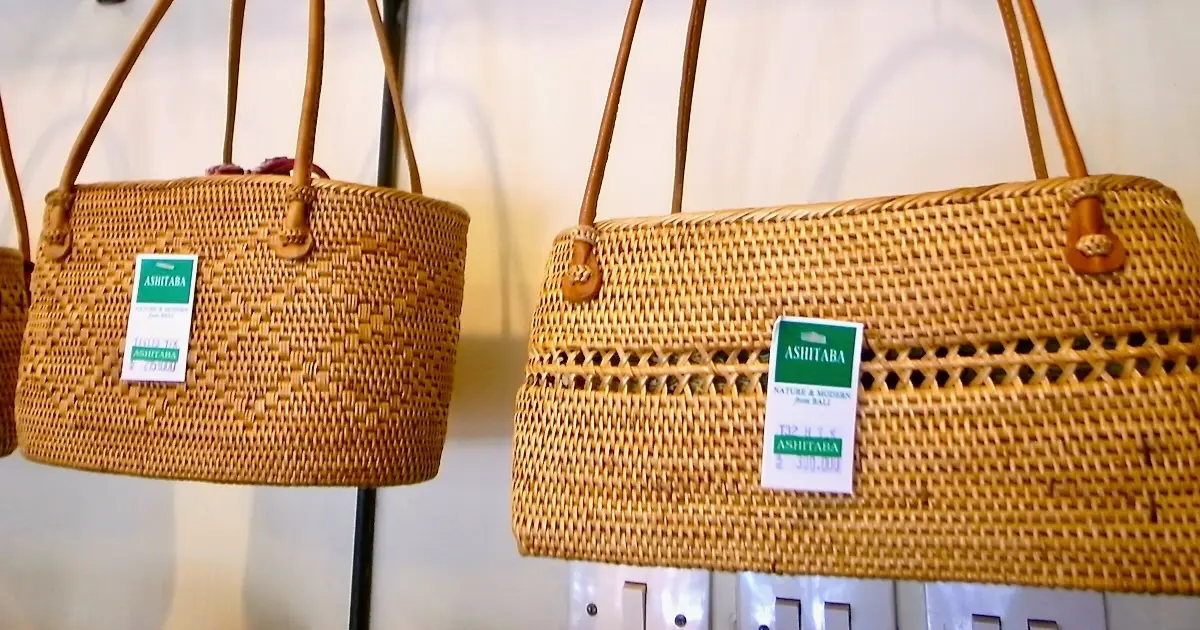 バリ島でアタのバッグやランチョンマットを買うなら「アシタバ