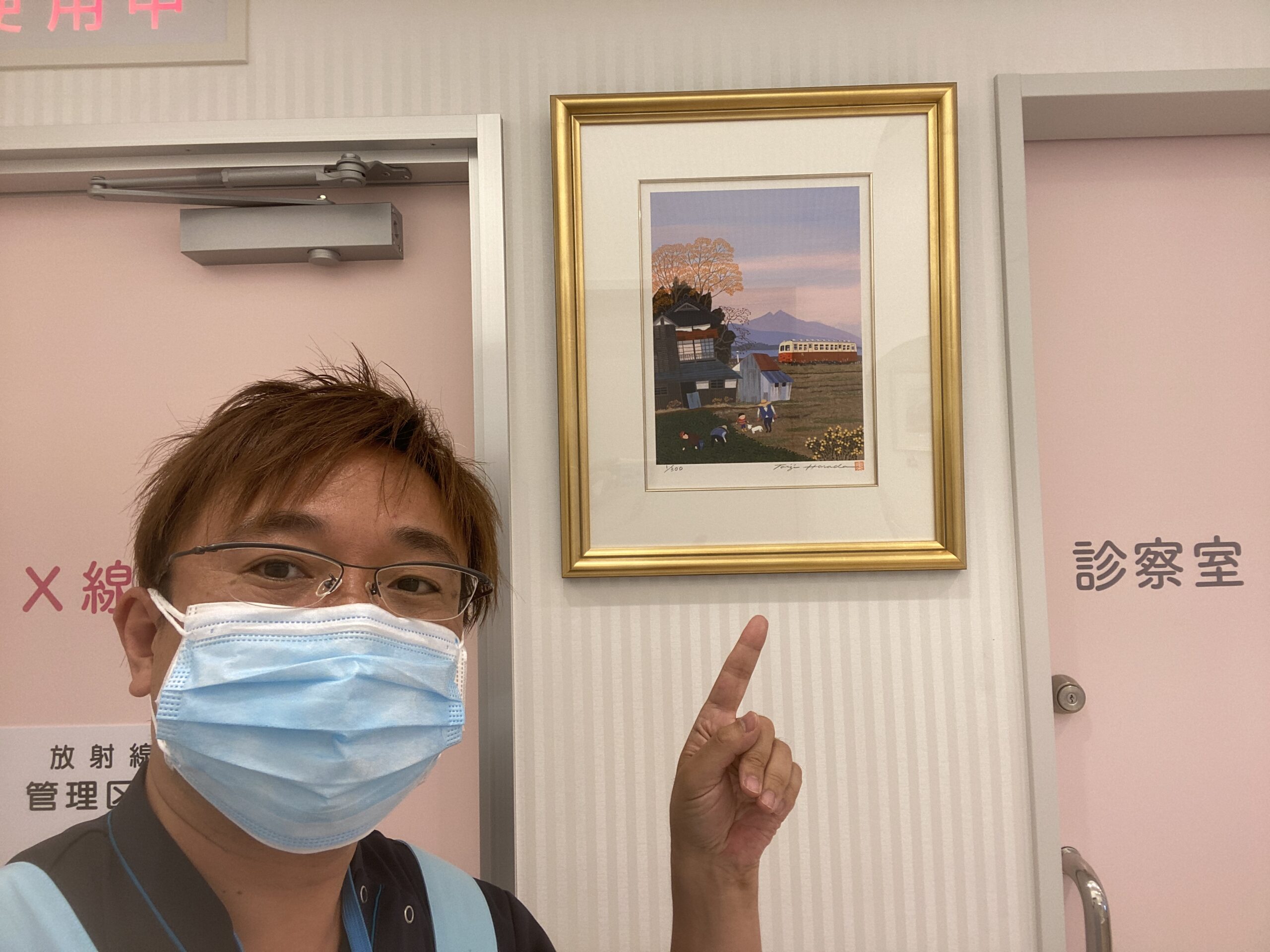 画家・原田泰治さんの絵『秋一色』を飾りました♪【ちはるハート