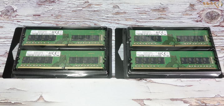 Samsung製 DDR4 32GB 4枚 128GB ECC サーバ用 1枚で「32GB」なメモリを