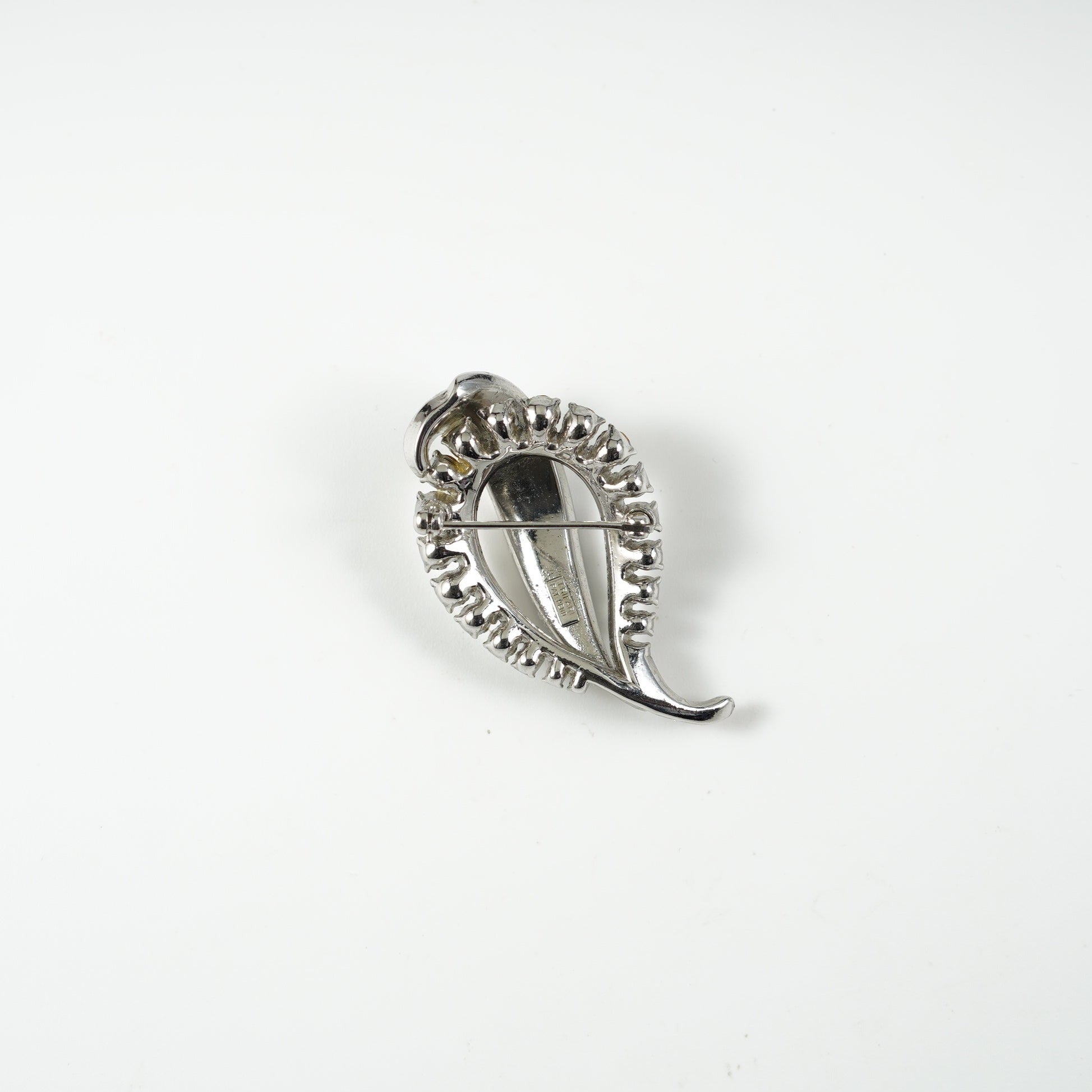 Trifari（トリファリ）ブローチ ラインストーンクリスタル ブルー