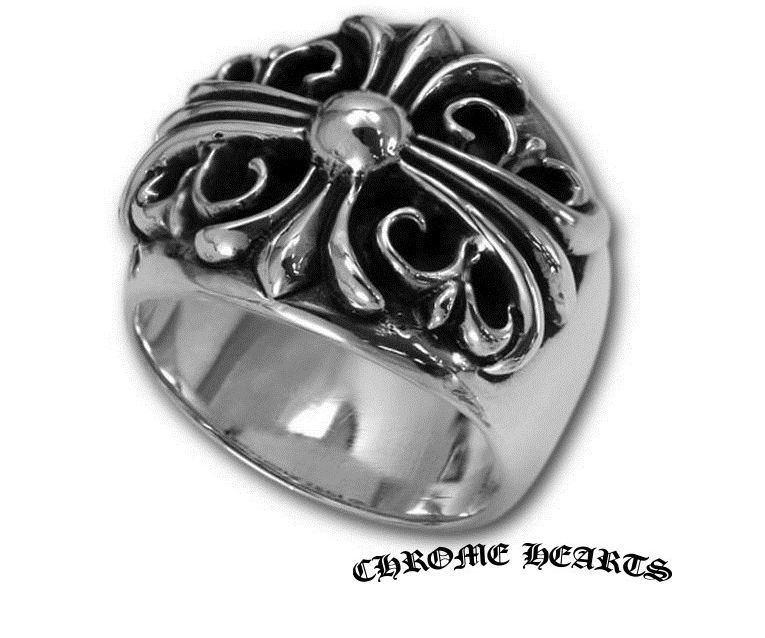 木村拓哉さん愛用クロムハーツ伝説のリング、ネックレスなどまとめ！