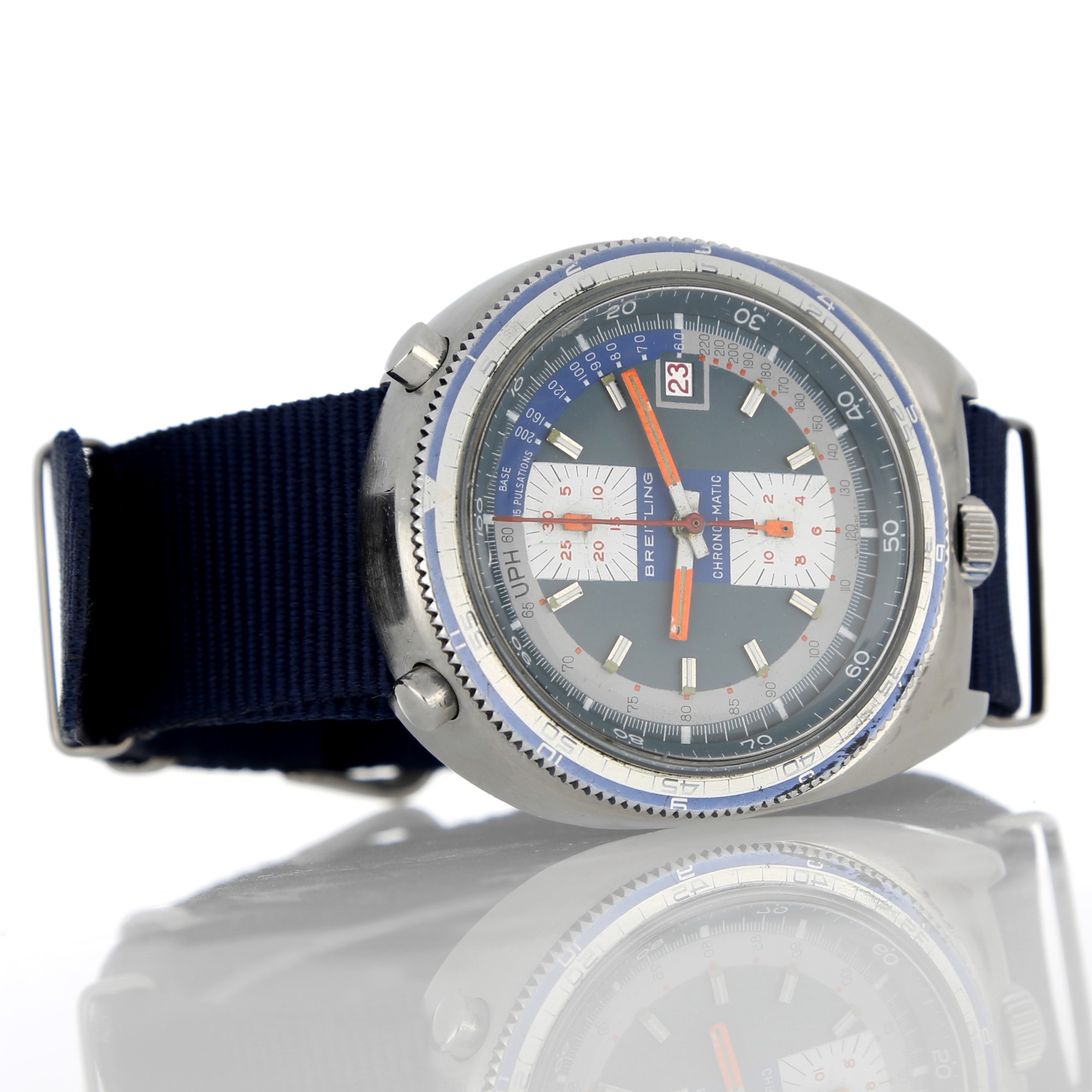 Breitling Bullhead Chrono Matic 2117 in Stainless Steel | CHRONEXT