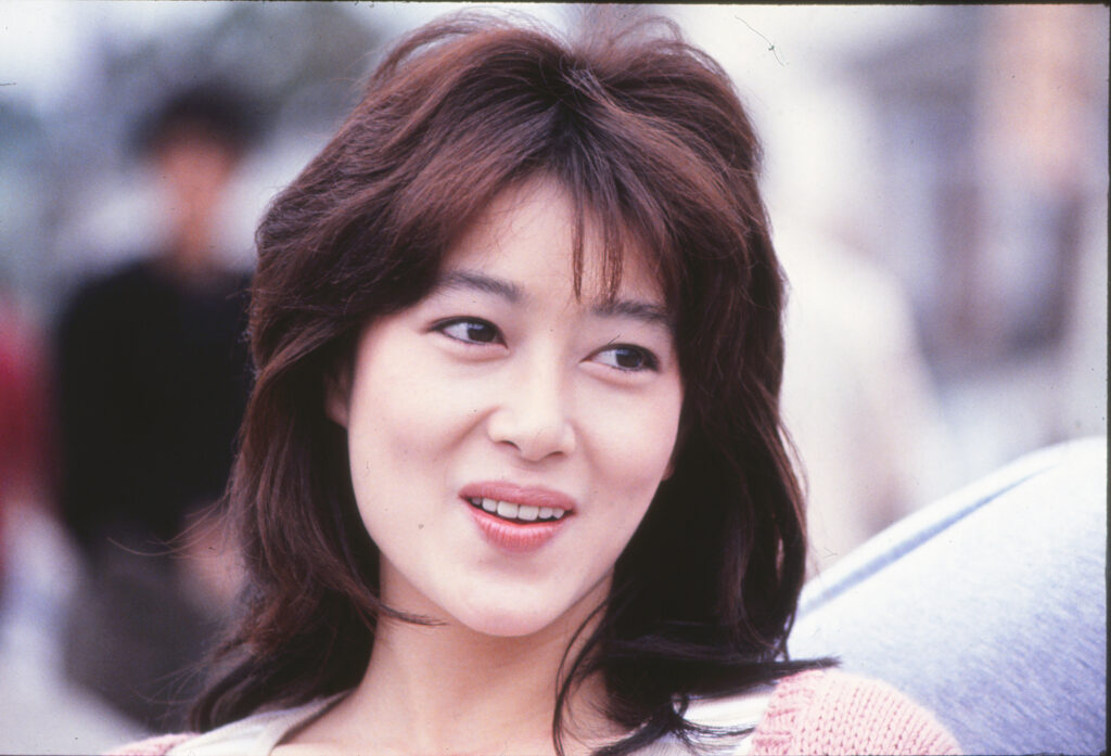 一瞬で恋に墜ちる。夏目雅子・80年代“破壊的ヒロイン” - CINEMAS＋