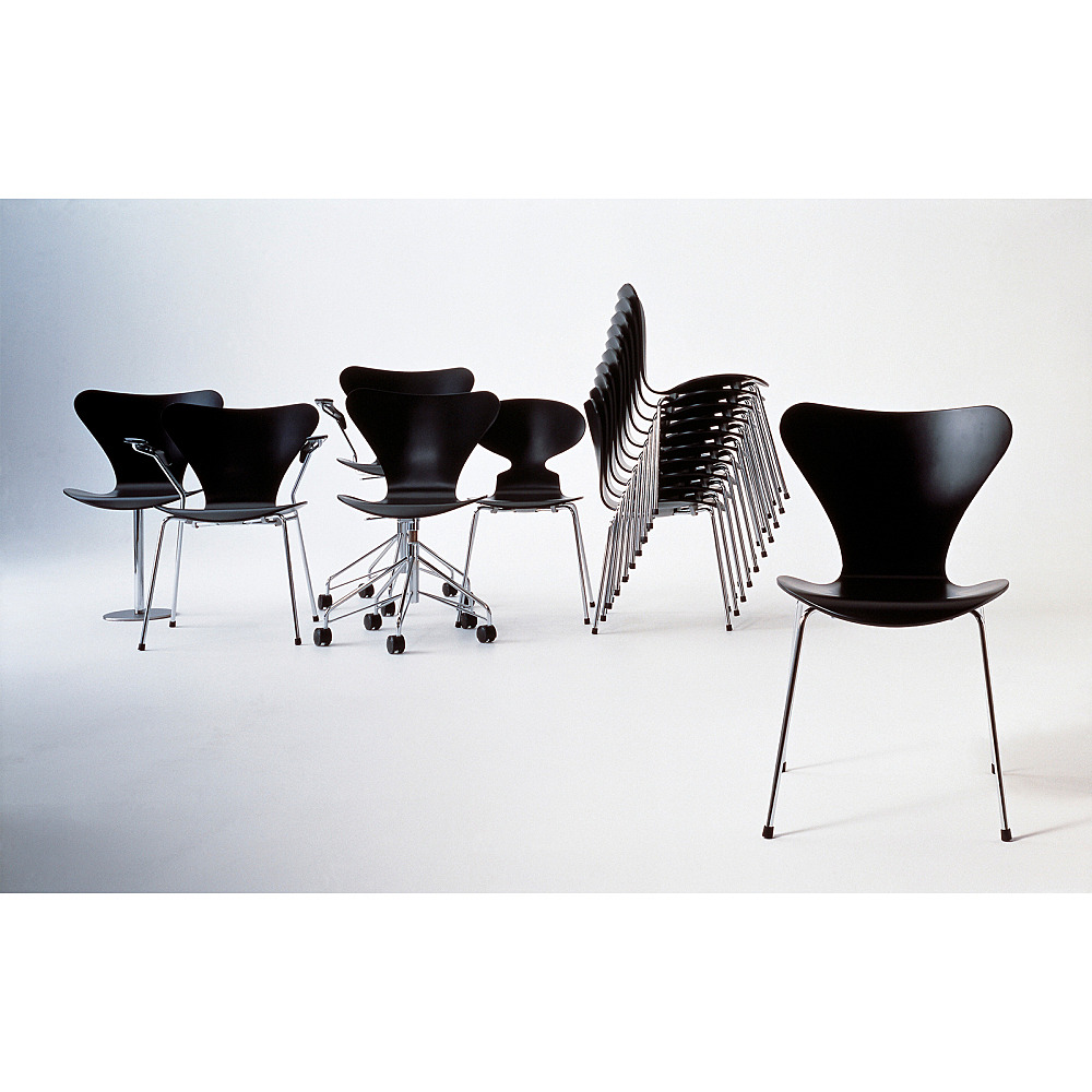 SERIES 7 CHAIR 3207｜フリッツ・ハンセン｜コンフォートQ｜阪急百貨店