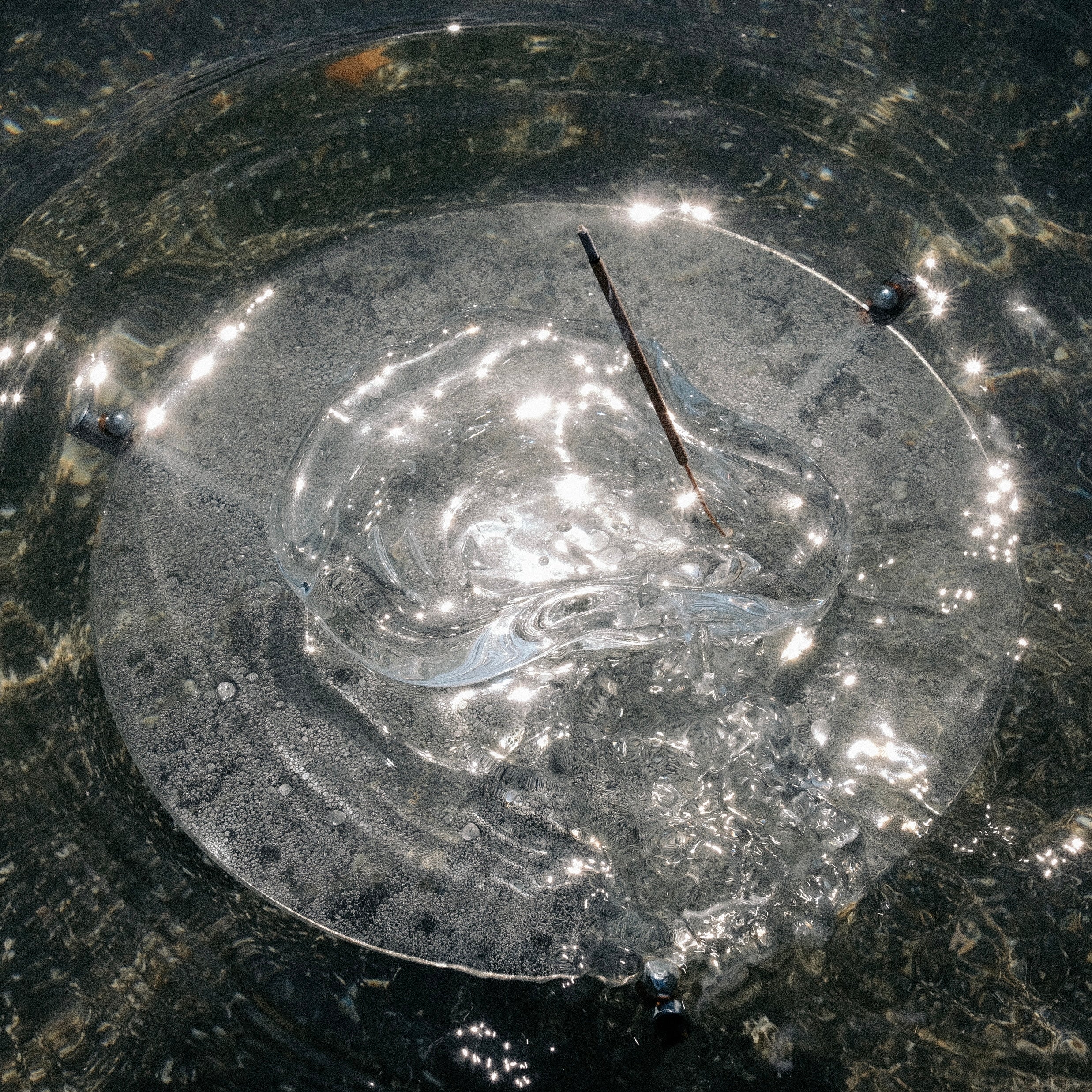 water. (Incense Holder) *AVAILABLE FROM 12/13 5pm