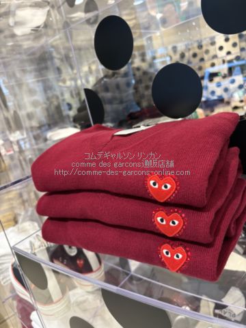 ニット セーター-Play Comme des Garcons（プレイ・コムデギャルソン