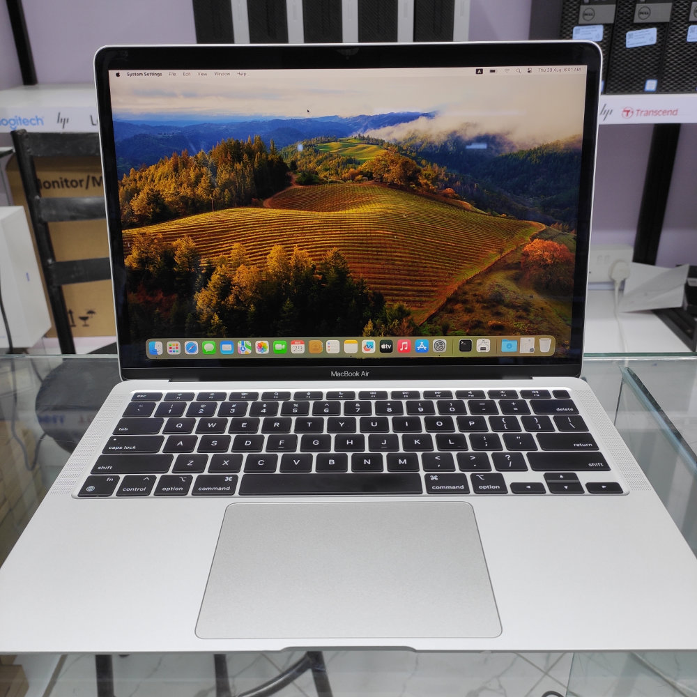 Apple Macbook Air 2020 M1 16GB Ram 256GB SSD 13 Inch Laptop