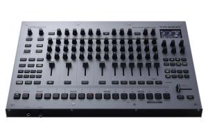 ESI Xsynth｜ポリフォニックアフタータッチ対応のオールインワンMIDI