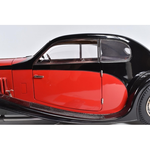 AN UNBOXED AND BUILD 1/8 SCALE RIVAROSSI POCHER BUGATTI 50T