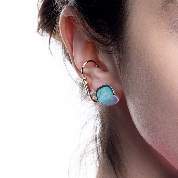 DROSERA ダイヤモンド ピアス 左耳用