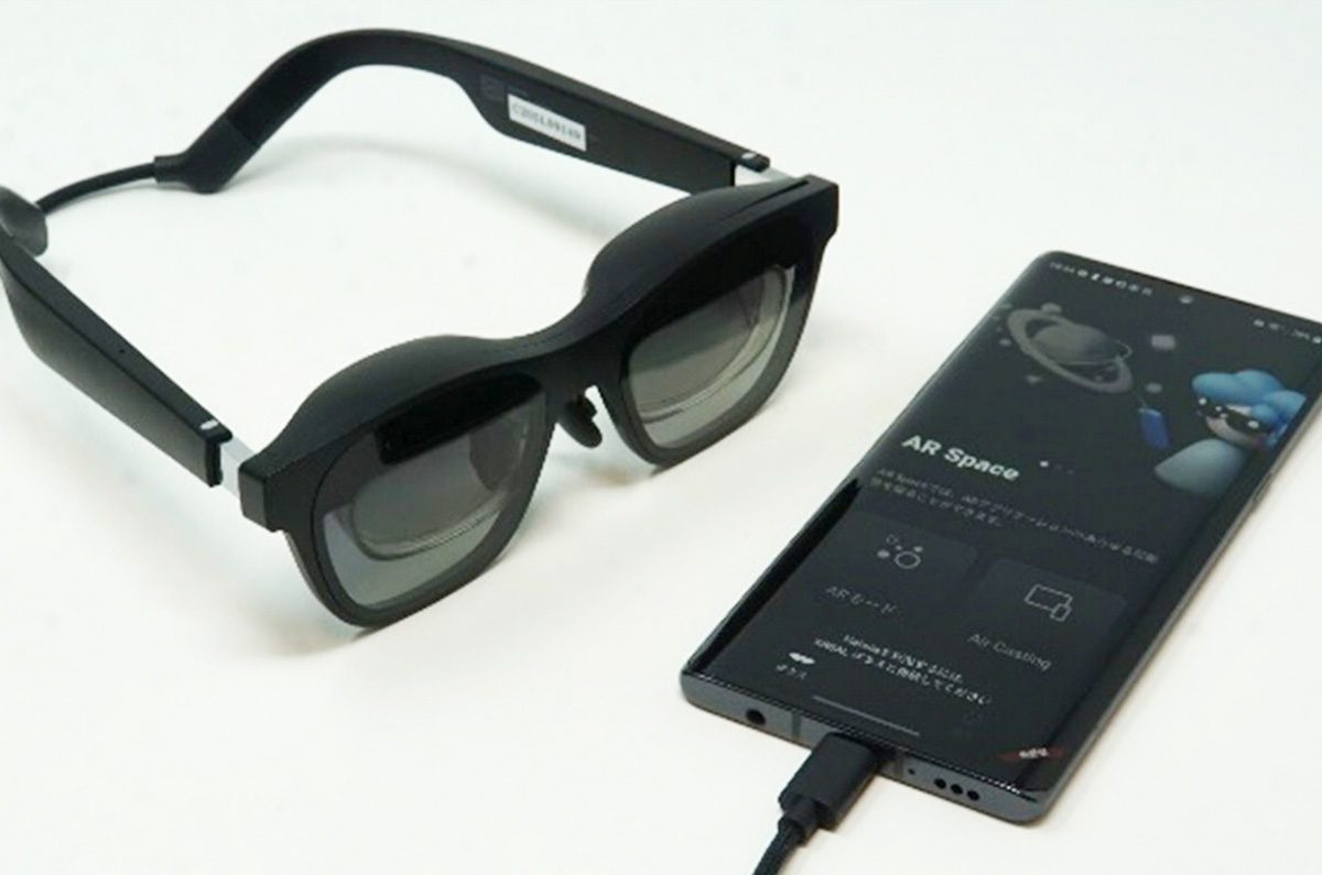 XREAL Air(旧Nreal Air)を実機レビュー！スマートグラスの魅力と活用法