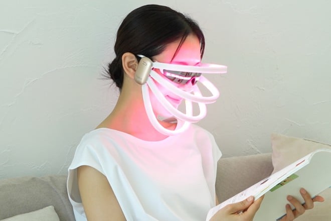 顔・首・頭皮を1台で3ゾーンケアのLED美顔器「Exidéal libra