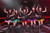 ももいろクローバーZ『男性限定！ダイナミックなステージに沸いた“男