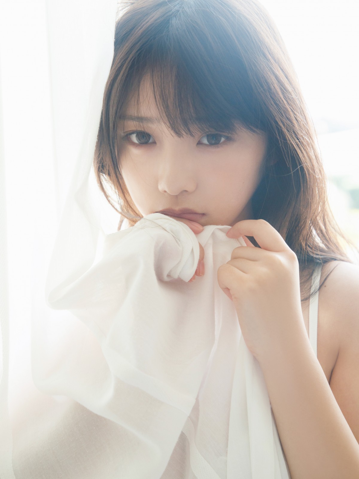 乃木坂46与田祐希、写真集表紙＆タイトル公開「恥ずかしいけれど見て