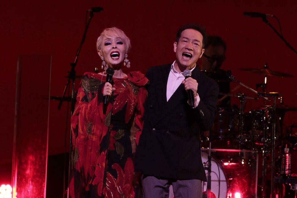 研ナオコ、“弟”田原俊彦からのサプライズに感涙 デビュー53周年記念