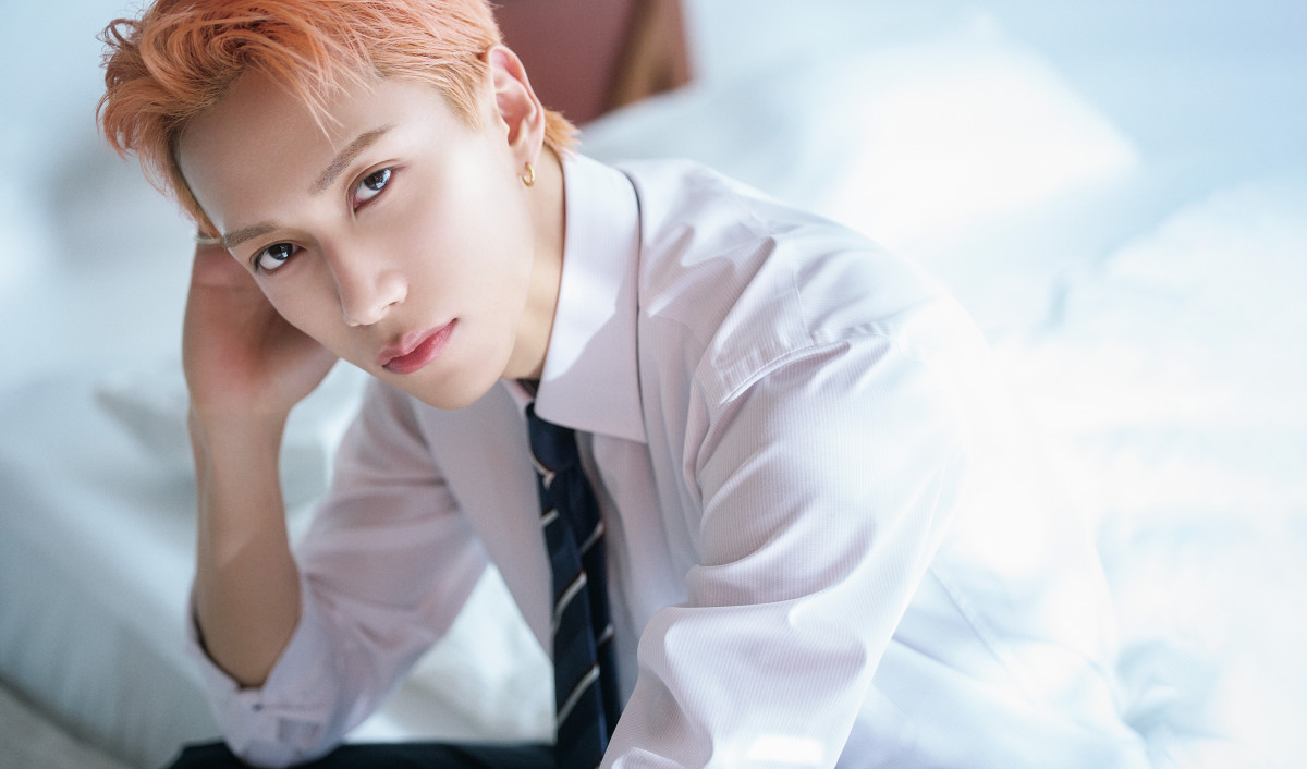 INI池崎理人、“年下ビジネスマン役”熱演 無邪気な後輩とデキる男の