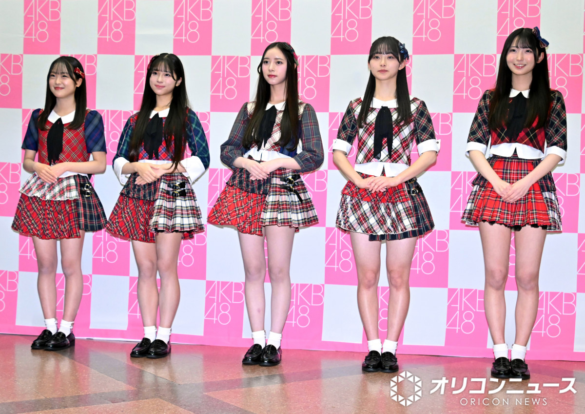 20周年のAKB48、“21期生”5人がお披露目 全員がグループ結成後に誕生