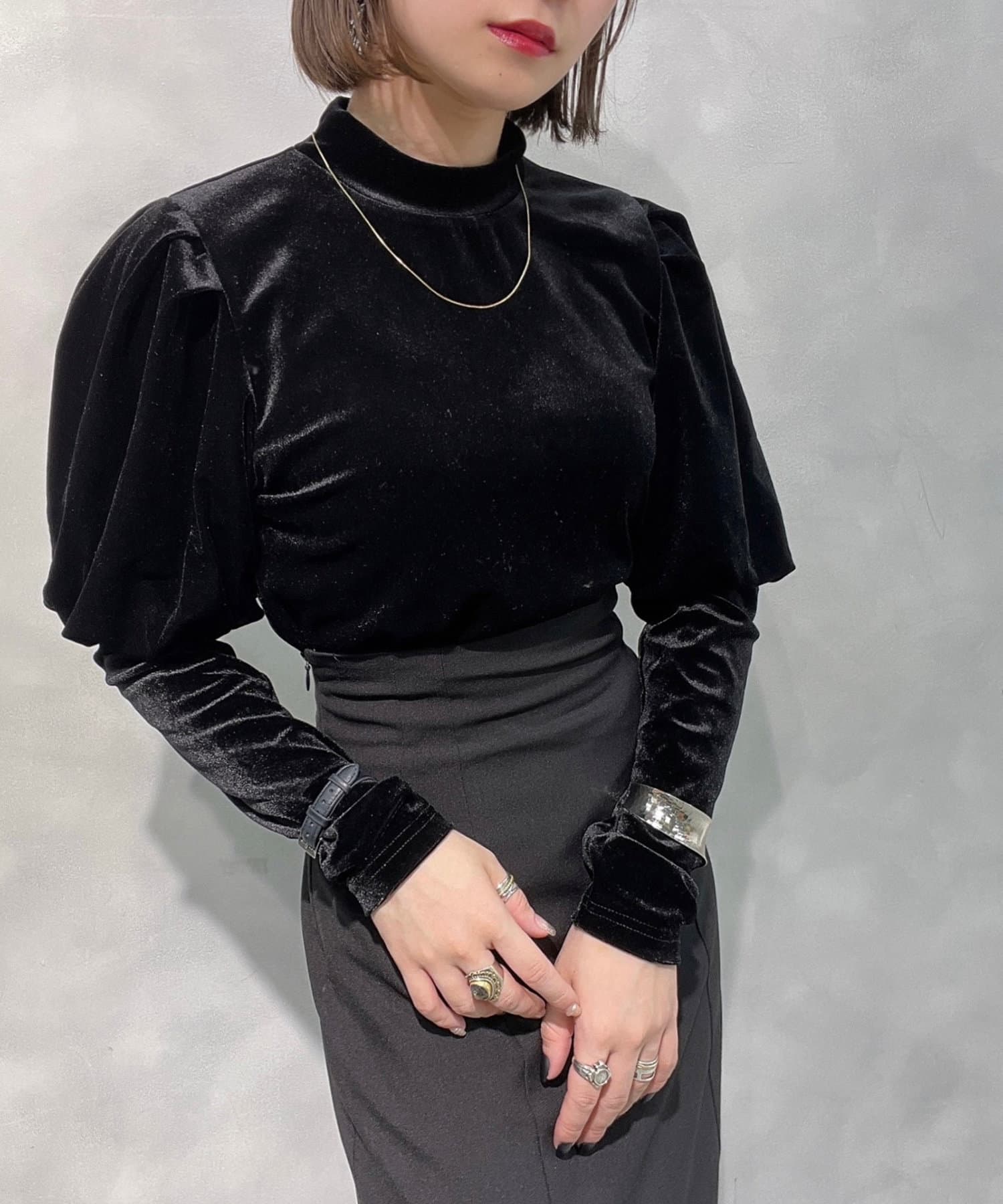 KON's セレクト】ベロアトップス | NICE CLAUP / OLIVE des OLIVE